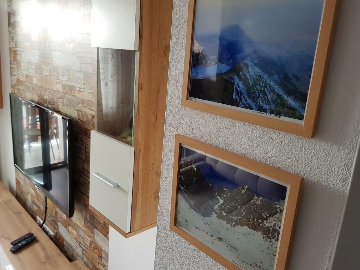 Apartman Pod Stitom Tatranska Lomnica Exterior photo